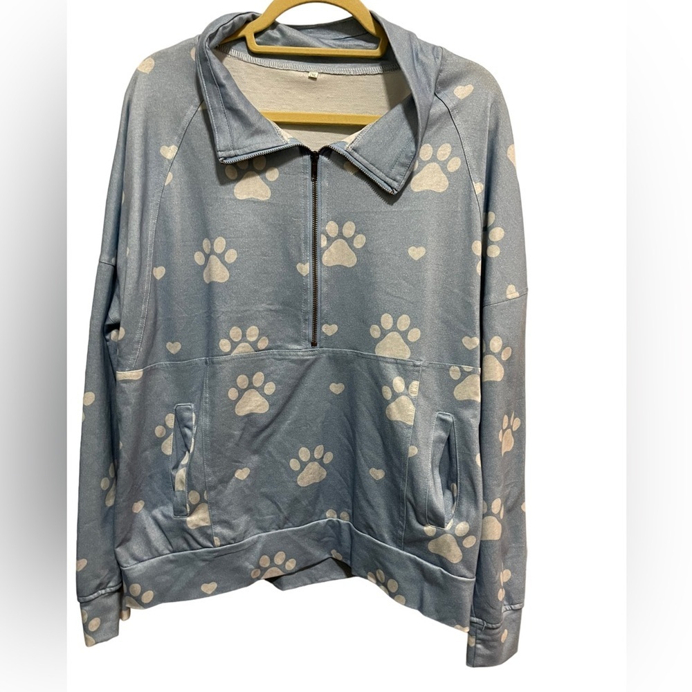 Long sleeve sweatshirt - puppy paws - size 2XL